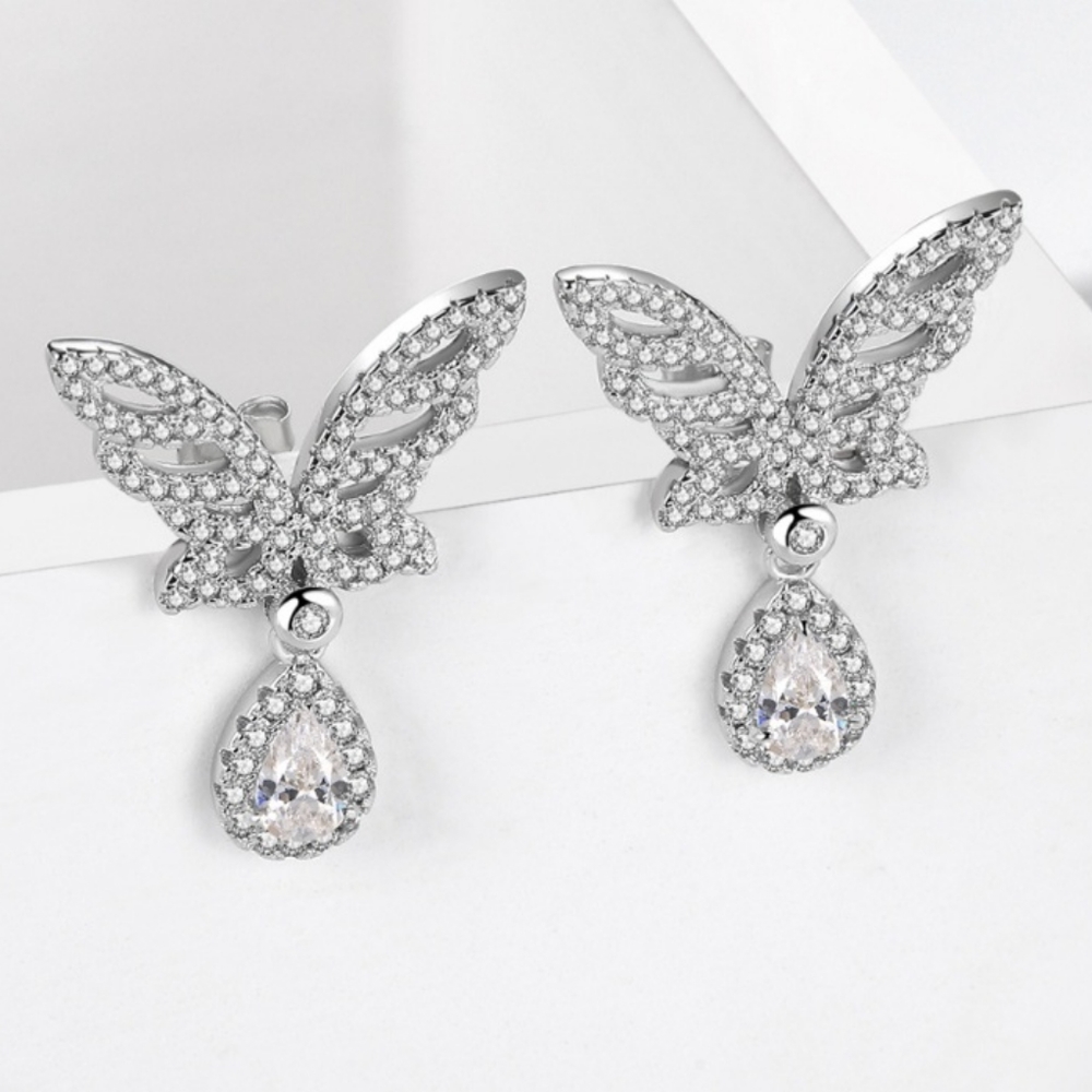 Gorgeous Delicate Simulated Diamond Butterfly Dan… - image 3